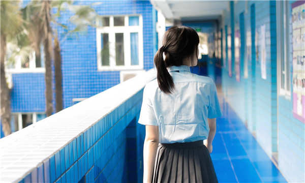 库车如何找到一个可以帮助我生孩子的女人？