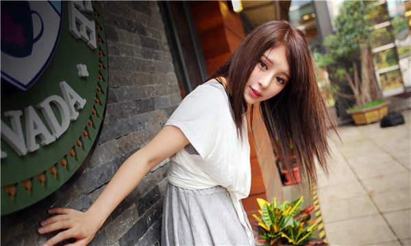 库车想找一个女性生孩子给报酬-｛找个女人生孩子多少钱｝